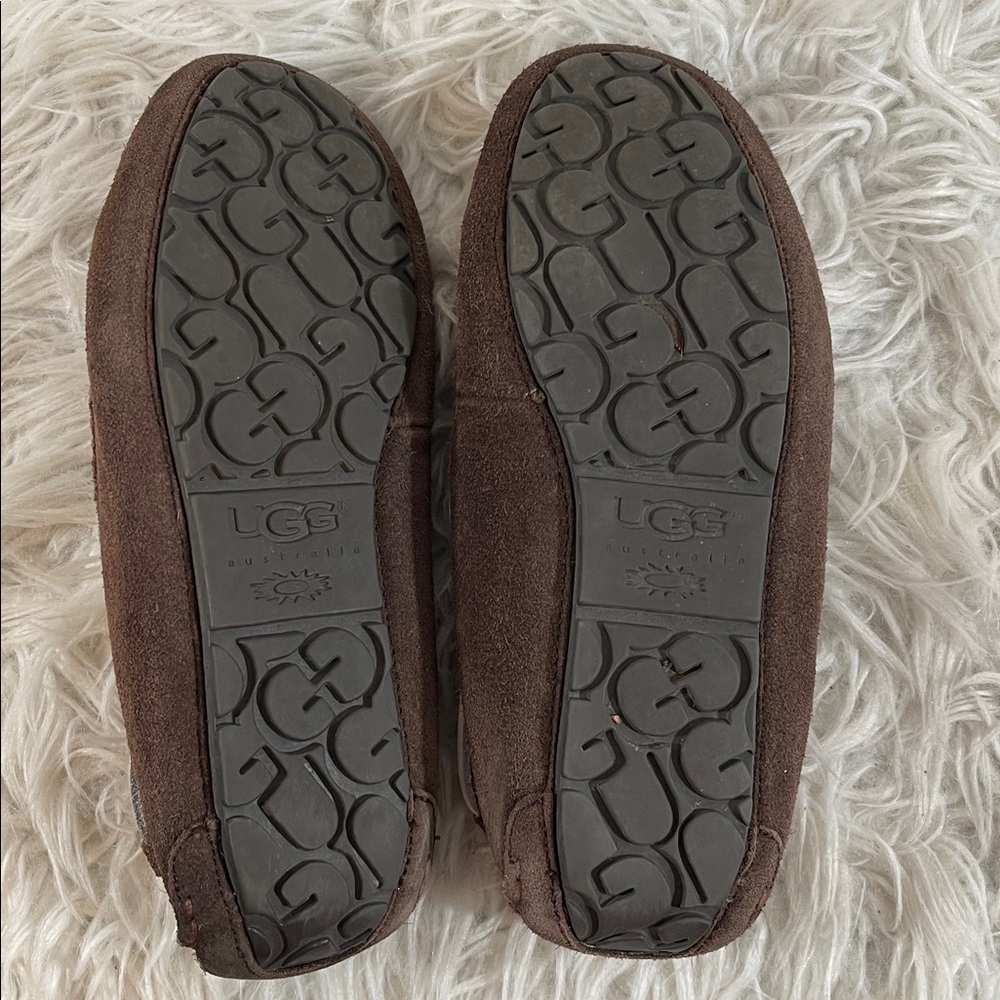 UGG AUSTRALIA DAKOTA 5133 SUEDE LEATHER SIZE 8 BROWN MOCCASIN SLIP ON SLIPPERS - Picture 9 of 11